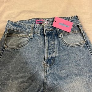 EDIKTED JEANS